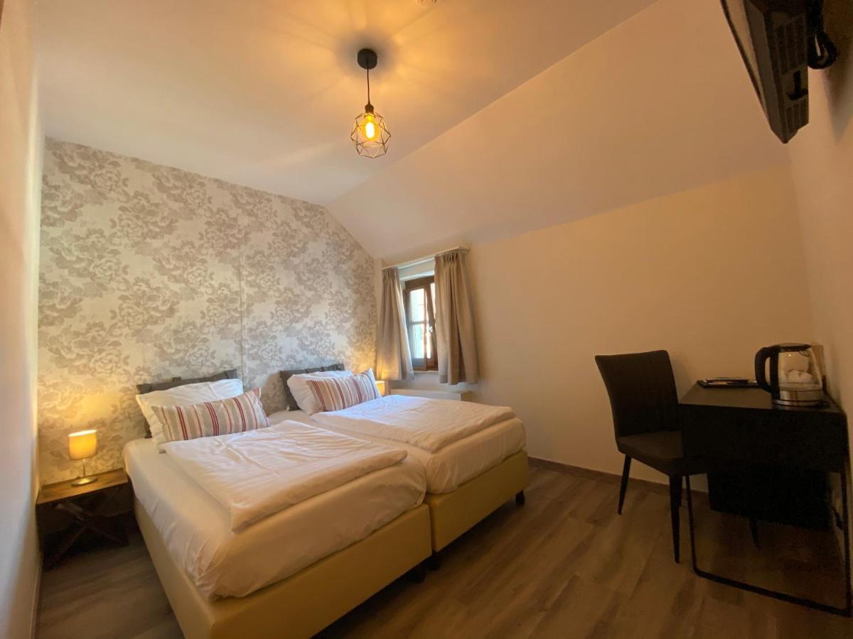 Hotel Crasborn Thorn Luaran gambar